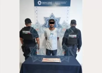 Llevaba un arma prohibida en la vía pública
