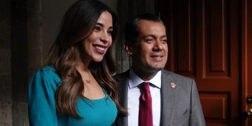 Llamado presidencial a gobernar con humildad tras caso de disculpas obligadas a "Dato Protegido"