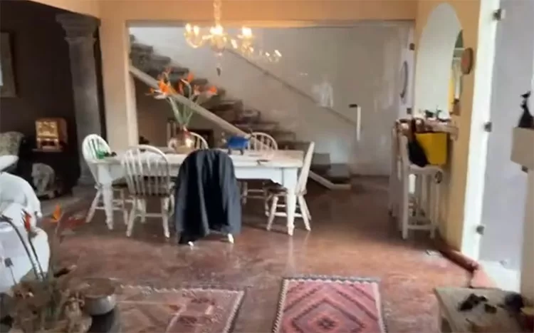 De la vecindad a Tepoztlán: Fernández Noroña estrena residencia millonaria