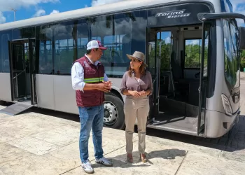 Inician pruebas de autobuses articulados en Cancún