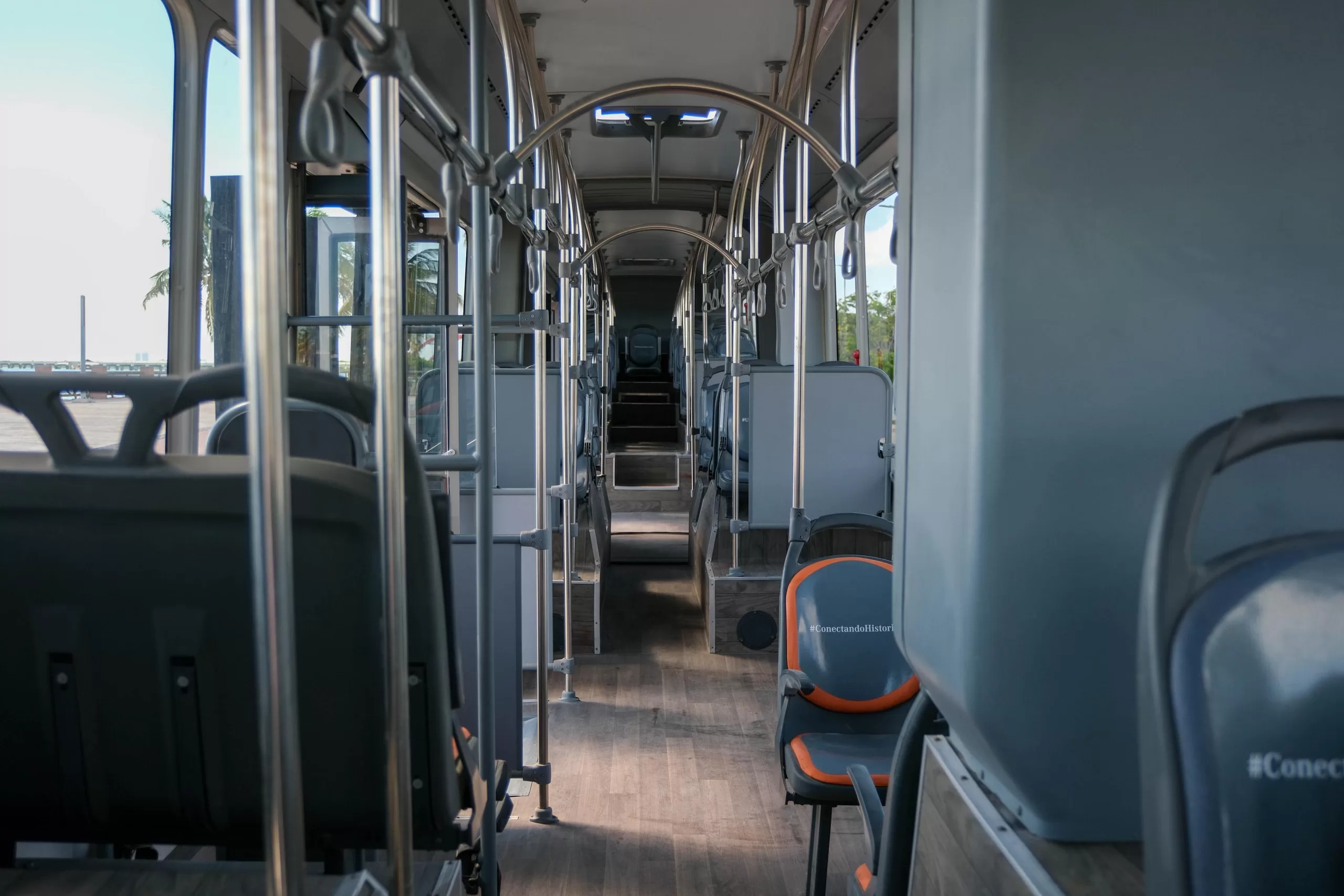 Inician pruebas de autobuses articulados en Cancún