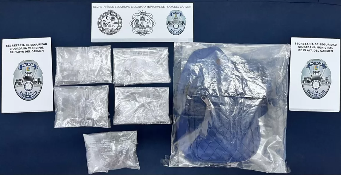 Detienen a joven en Villas del Sol con presuntas drogas