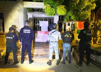 Aseguran drogas y motos en tres cateos; hay dos detenidos