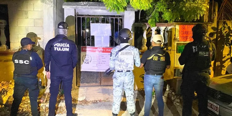Aseguran drogas y motos en tres cateos; hay dos detenidos