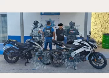 Detienen en Cancún a hombre con dos motocicletas robadas