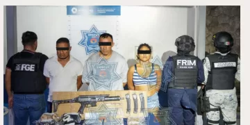 Detenidos con drogas y un arma tres narcomenudistas