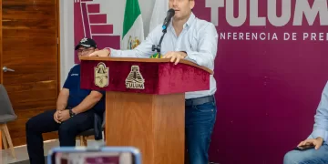 Detienen en Tulum a dos jóvenes sinaloenses con drogas y cartuchos