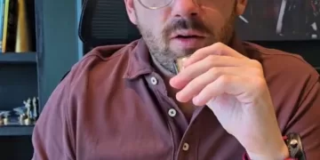 Óscar Rébora reconoce lucha social que logró cancelar el cuarto muelle en Cozumel