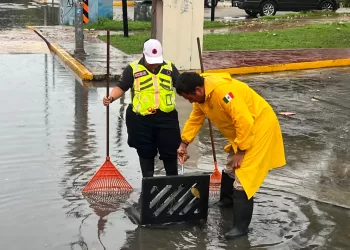 Playa del Carmen activa brigadas de respuesta por lluvias intensas