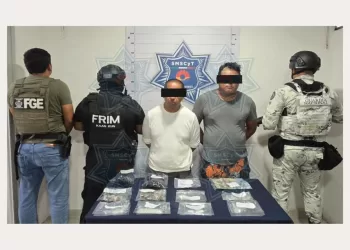 Son detenidos dos presuntos narcomenudistas en Cancún