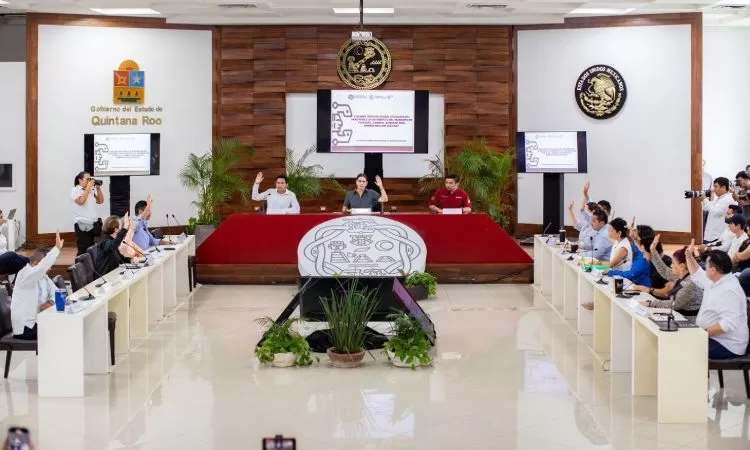 Estefanía Mercado borró en un año los colores partidistas en espacios públicos de Playa del Carmen
