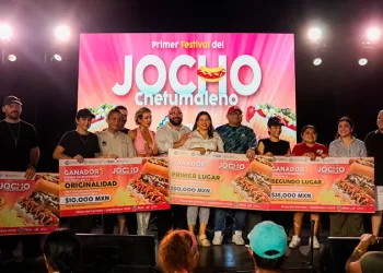 Multitudinario cierre del Primer Festival del Jocho Chetumaleño en Playa del Carmen
