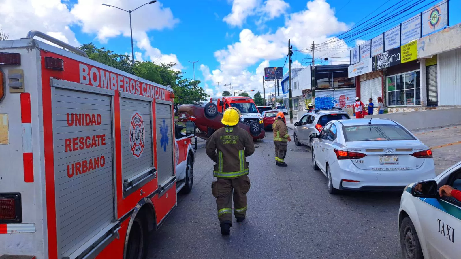 Accidente en la SM 23 moviliza a Bomberos y Cruz Roja