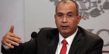 Afirma Claudia Sheinbaum que Carlos Treviño sigue detenido, pese a versiones sobre su liberación en EE.UU.