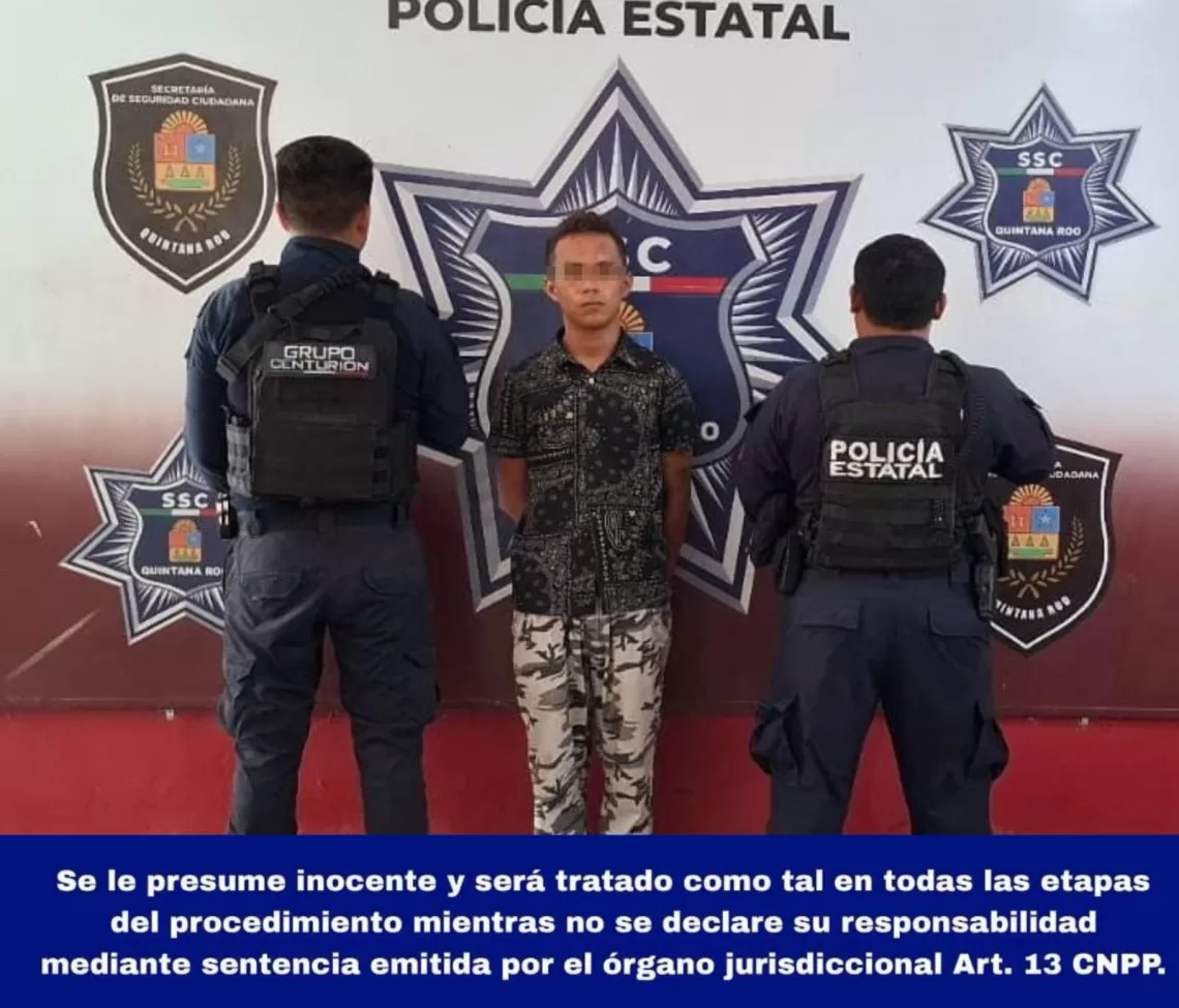 Detienen a hombre tras intentar agredir a policías en Cancún