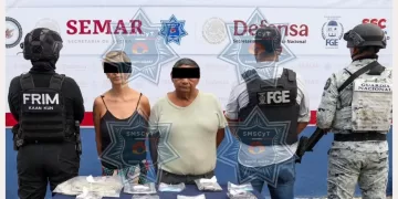 Detienen a pareja ligada al narcomenudeo y motos robadas