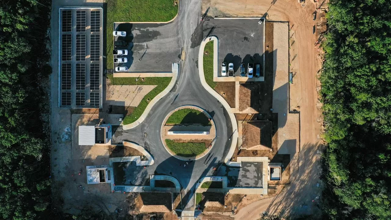 Constata Mara Lezama con SEDENA progreso de la Puerta al Mar, proyecto emblemático que responde a una demanda social histórica en Felipe Carrillo Puerto