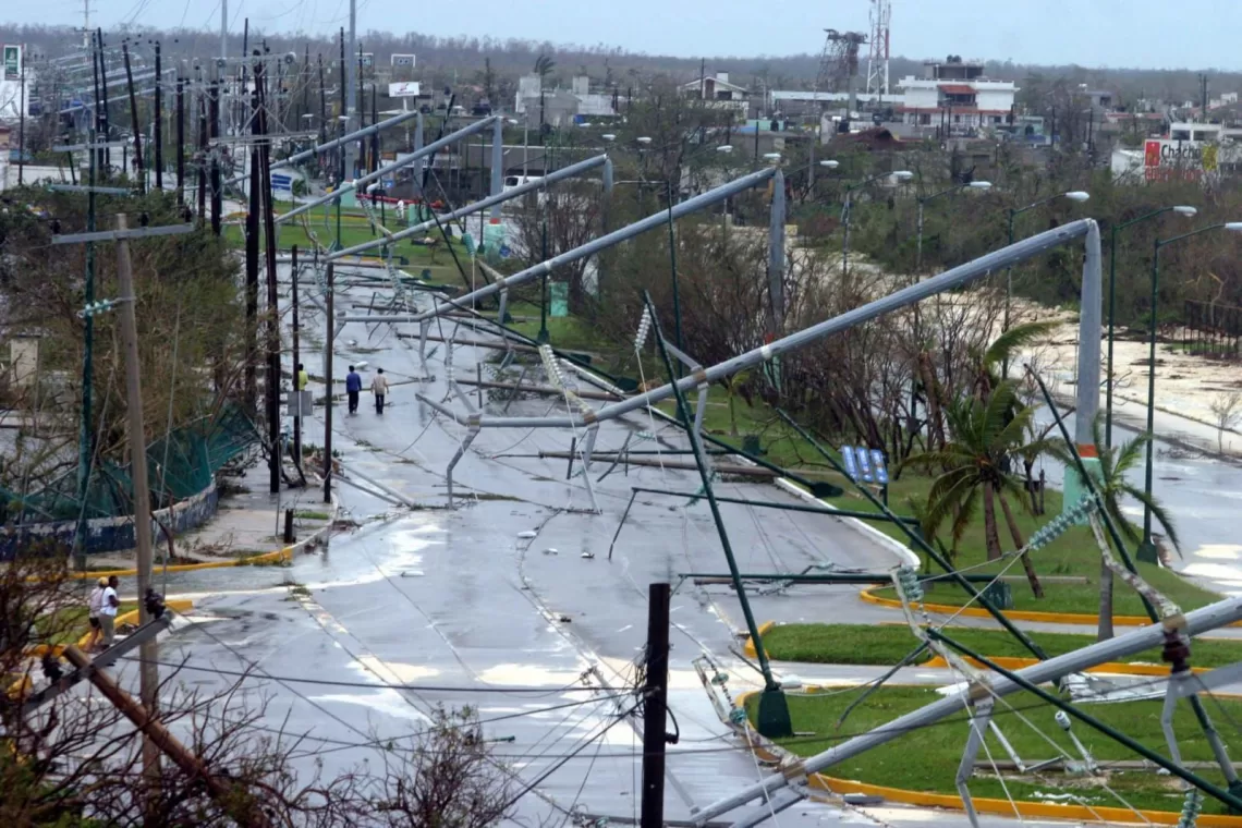 A 20 años de Wilma, el estado refuerza su cultura de prevención