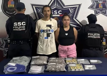 Capturan a pareja cuando intercambiaban droga en la vía pública