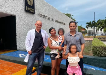 Niña de 2 años se recupera totalmente de graves quemaduras sin cicatrices gracias a la cirugía especializada del IMSS