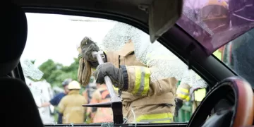 Instructores de EE.UU. fortalecen la preparación del cuerpo de bomberos en Cozumel