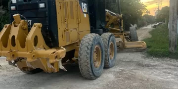 Atiende SEOP solicitudes ciudadanas e inicia trabajos de pavimentación en Carlos A. Madrazo