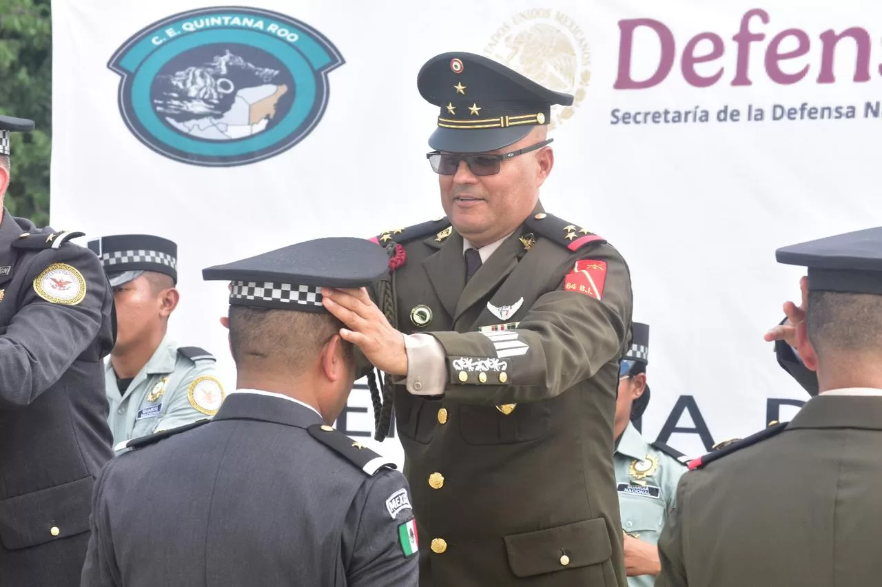 Entregan ascensos y condecoraciones de la Guardia Nacional en Isla Mujeres