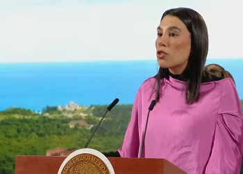 Aumenta 14% en diez meses turismo internacional en México, afirma Sectur