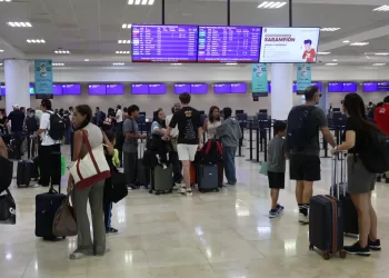 ASUR: tráfico internacional de Cancún cae 11.8% en septiembre de 2026