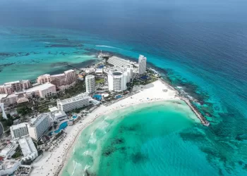 Cancún, destino favorito de turistas de Estados Unidos para el invierno 2025-2026: TTW