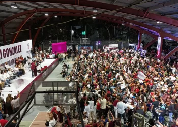 Tiempos de mujeres, prácticas viejas: Rafael Marín usa a una senadora como ariete político