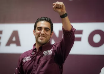 TRsearch da ventana a Eugenio Segura y señala que la elección a gobernador de Quintana Roo en 2027 se decidirá en la interna de Morena, no en la boleta final