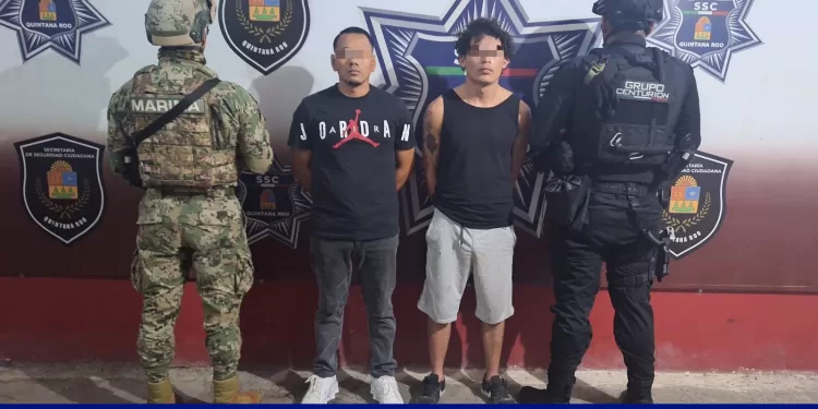 Tres detenidos tras persecución en la 102; uno tenía orden de aprehensión