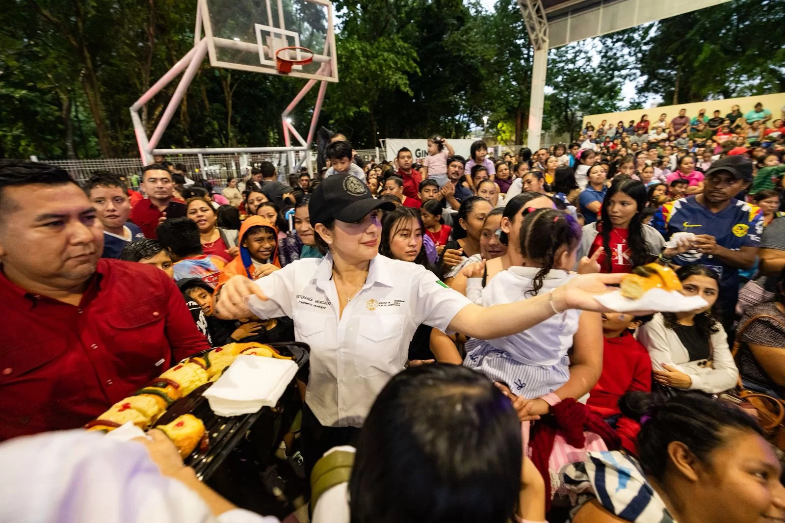 Gino Segura lleva la magia de los reyes magos a Playa del Carmen