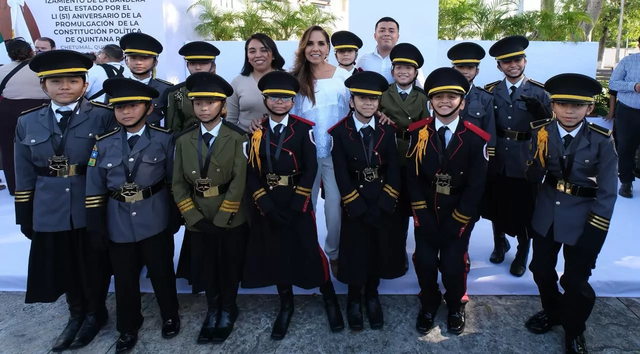 Quintana Roo conmemora 51 años de su Constitución, pilar de un estado joven y humanista: Mara Lezama