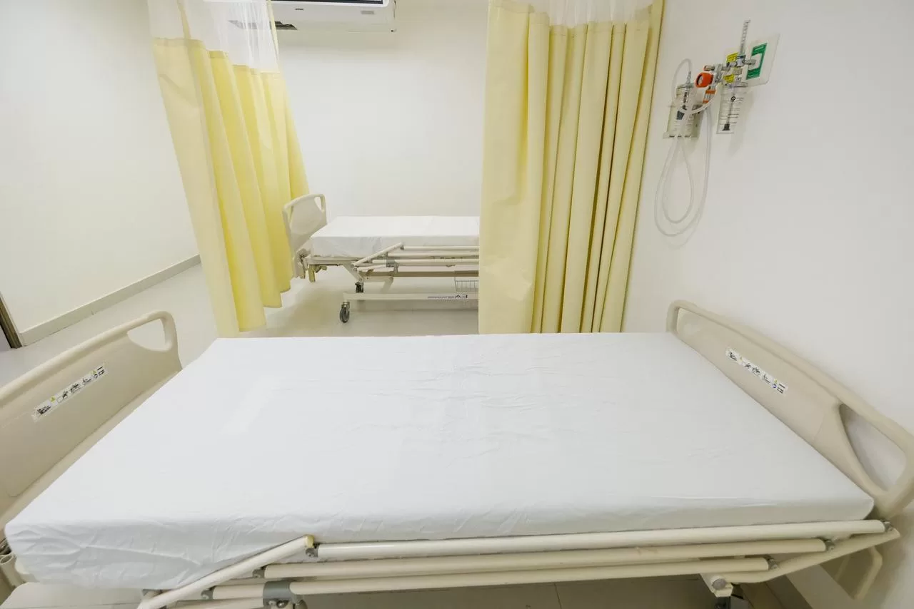 Mara Lezama recorrió, supervisó y agradeció a Alejandro Svarch la ampliación del Centro de Salud de Holbox