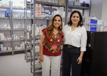 Recorren Unidad de Medicina Familiar del ISSSTE en Playa del Carmen