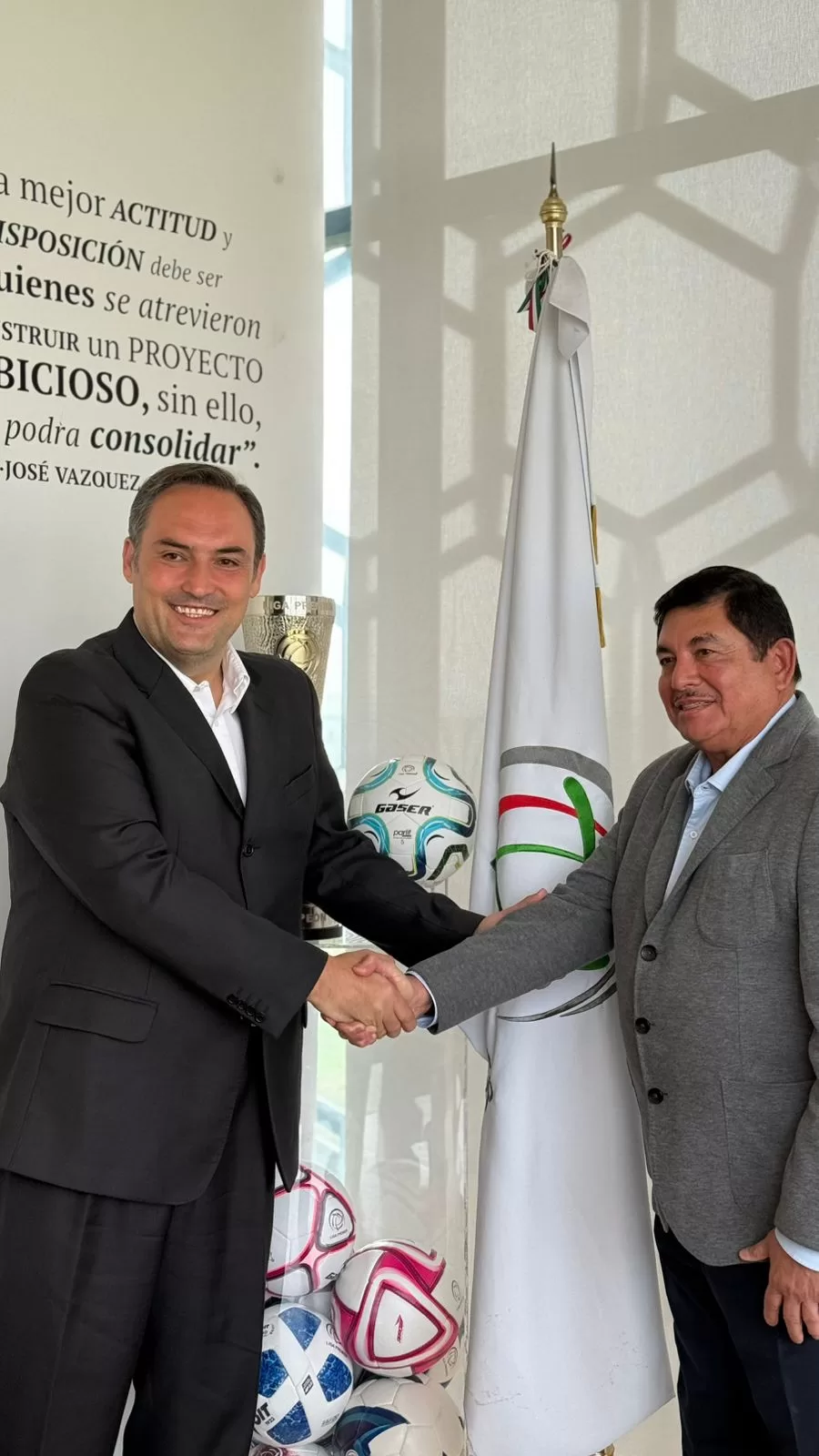 La Liga Premier del futbol mexicano anuncia a Amador Gutiérrez como nuevo director general