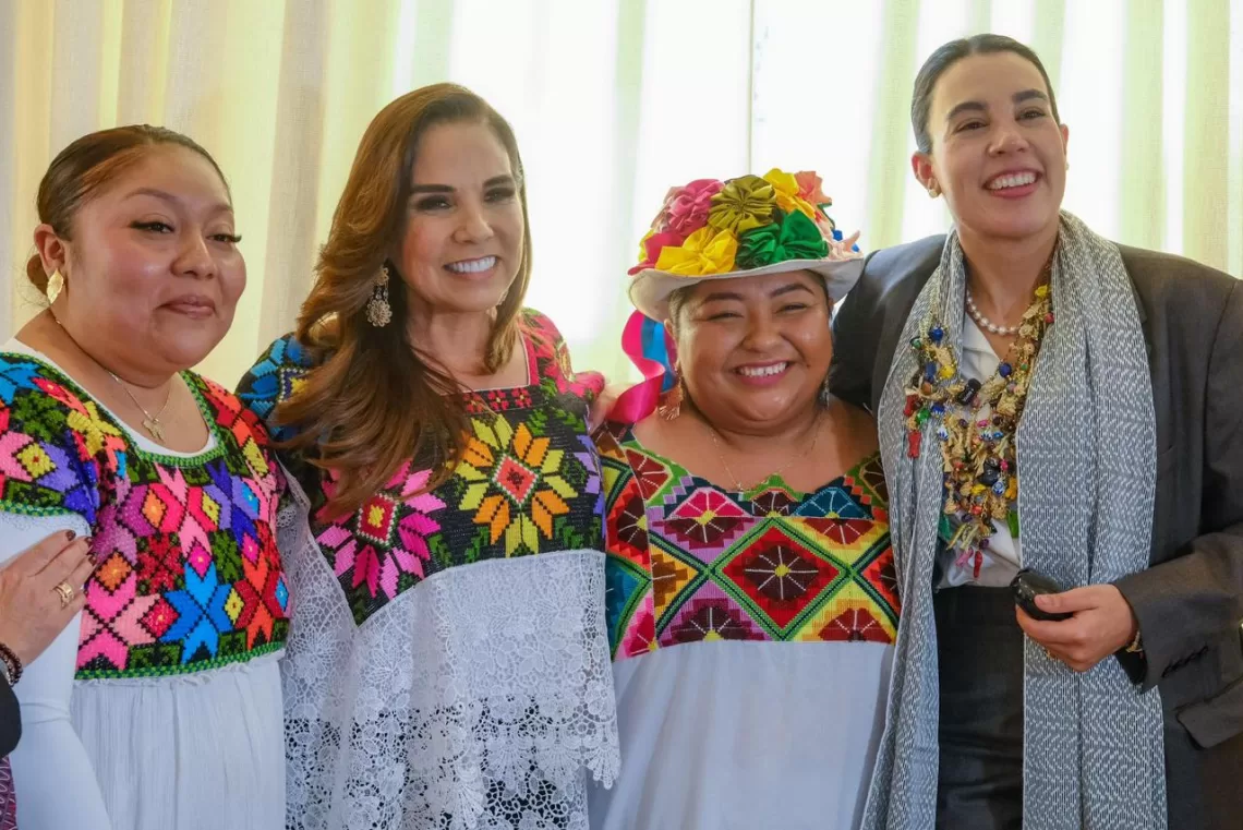 Artesanas mayas de Xpichil comercializan su arte milenario en L'Atelier Utópica del Corte Inglés y en el IFEMA, sede de FITUR 2026