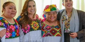 Artesanas mayas de Xpichil comercializan su arte milenario en L'Atelier Utópica del Corte Inglés y en el IFEMA, sede de FITUR 2026