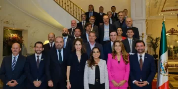Presenta Mara Lezama campañas de promoción y estrategias de inversión y crecimiento en reunión con socios de INVEROTEL
