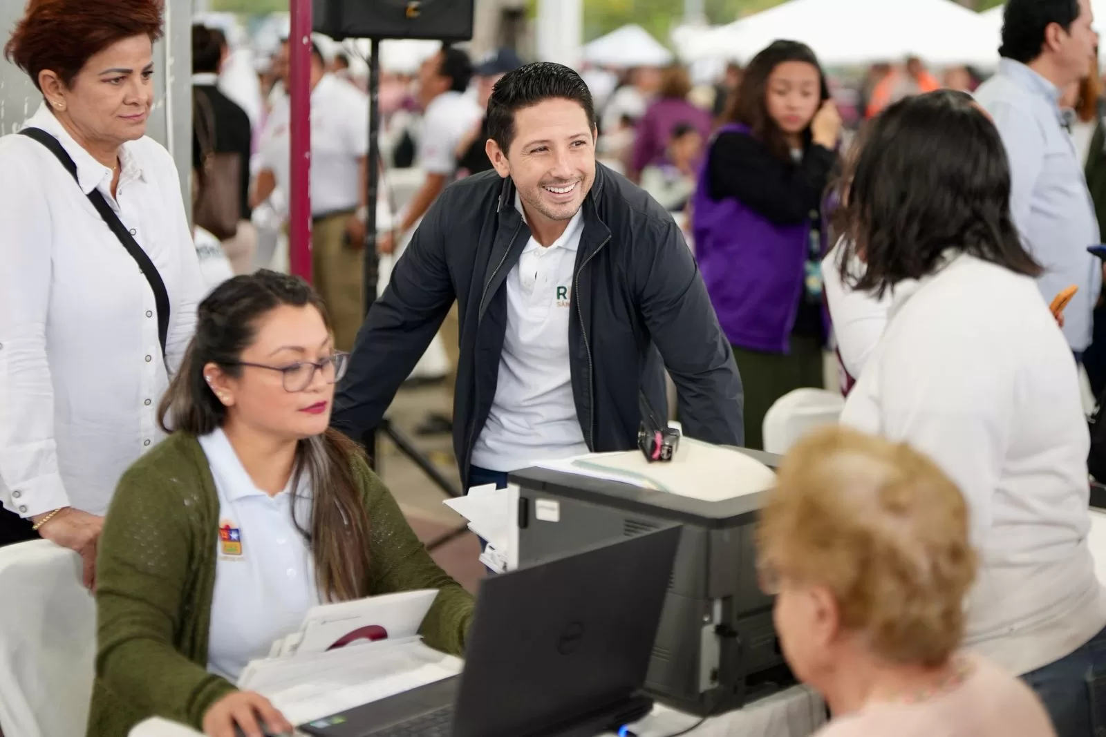 Renán Sánchez Tajonar destaca cercanía de la gobernadora Mara Lezama y refrenda atención a las familias de Cozumel