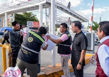 Clausuran dos estacionamientos en Cancún por irregularidades