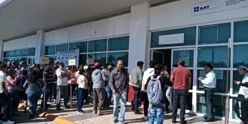 SAT advierte multas por exigir Constancia de Situación Fiscal