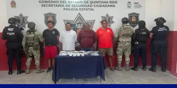 Operativo policial deriva en la detención de cuatro hombres en el sur de Quintana Roo