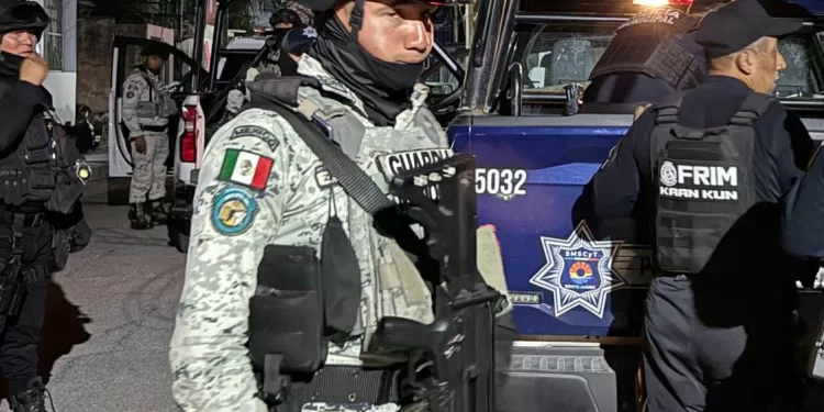 Hombre es hallado muerto por arma de fuego en Benito Juárez