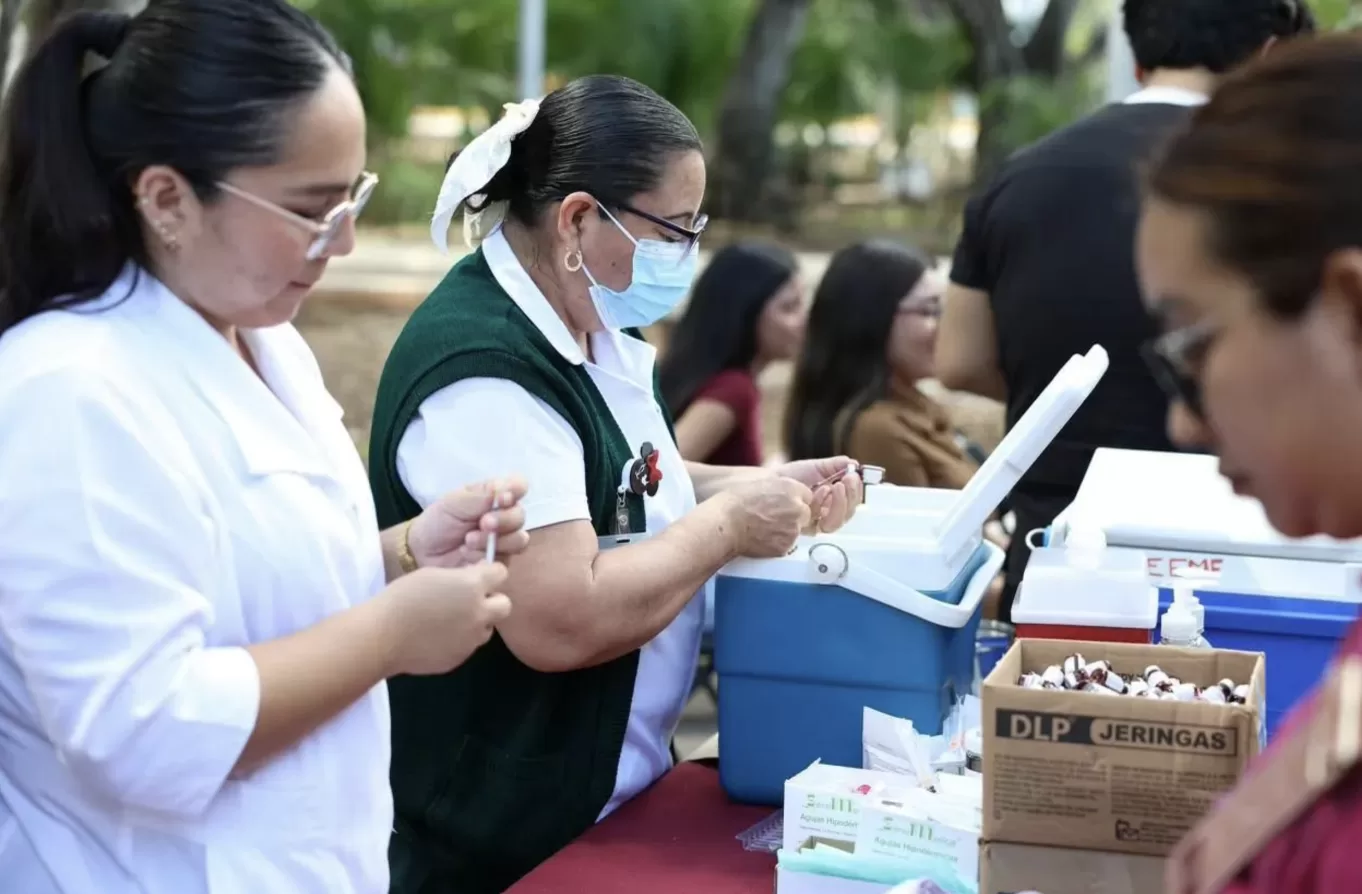 Anuncia Mara Lezama estrategia escolar de vacunación contra el sarampión en Quintana Roo para prevenir la enfermedad