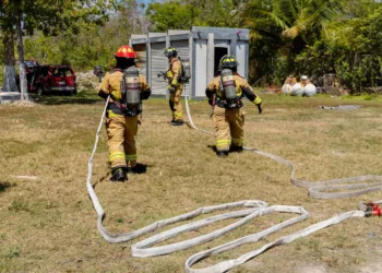 Capacitación regional de bomberos tendrá sede en Tulum con enfoque en rescate y combate de incendios