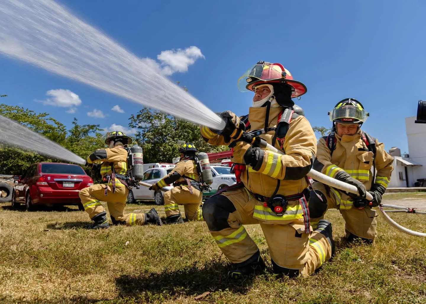 Capacitación regional de bomberos tendrá sede en Tulum con enfoque en rescate y combate de incendios