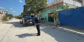 Hallan sin vida a un hombre en domicilio de la región 244, investigan posible homicidio